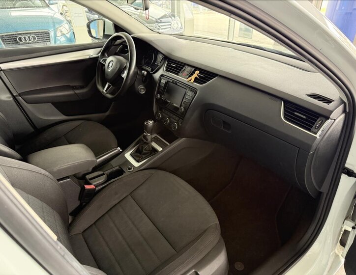 Škoda Octavia Kombi 2,0 l 110 kw