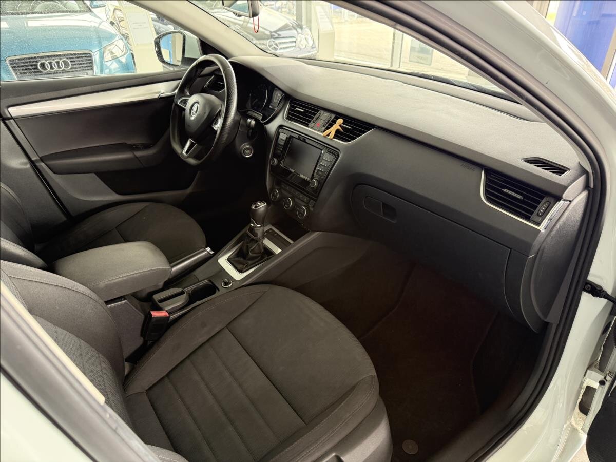 Škoda Octavia Kombi 2,0 l 110 kw