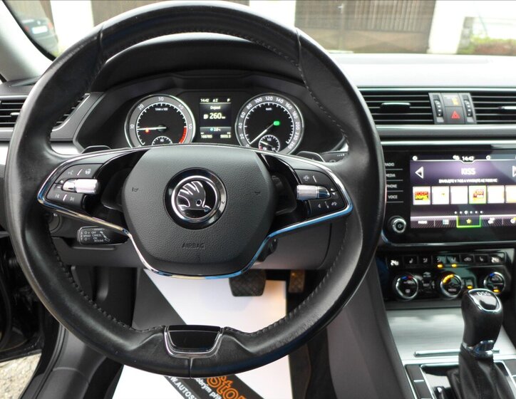 Škoda Superb Kombi 2,0 l 110 kw