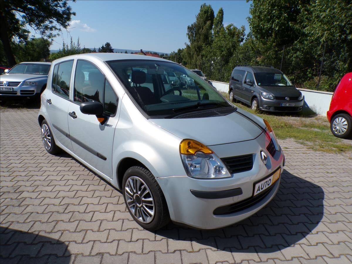 Renault Modus Hatchback 1,1 l 55 kw
