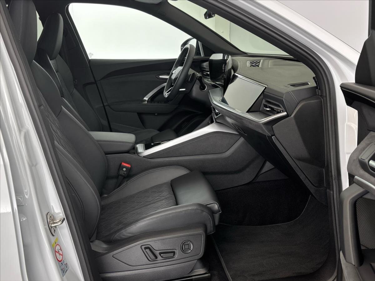 Audi Q5 SUV / Terénní 2,0 l 150 kw