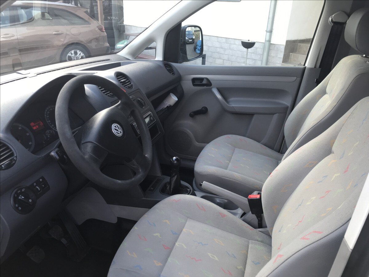 Volkswagen Caddy Skříň 2,0 l 51 kw