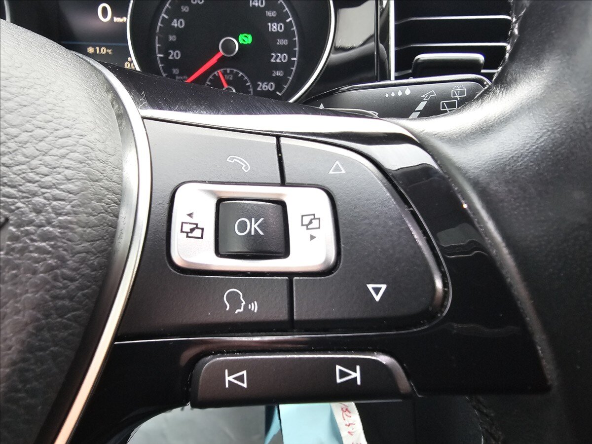 Volkswagen Golf Sportsvan Kombi 1,4 l 110 kw