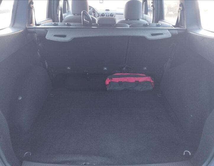 Dacia Lodgy 15