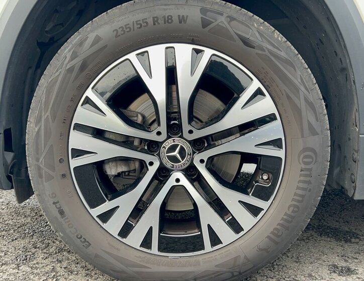 Mercedes-Benz GLA 26