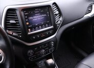 Jeep Cherokee SUV / Terénní 2,2 l 147 kw