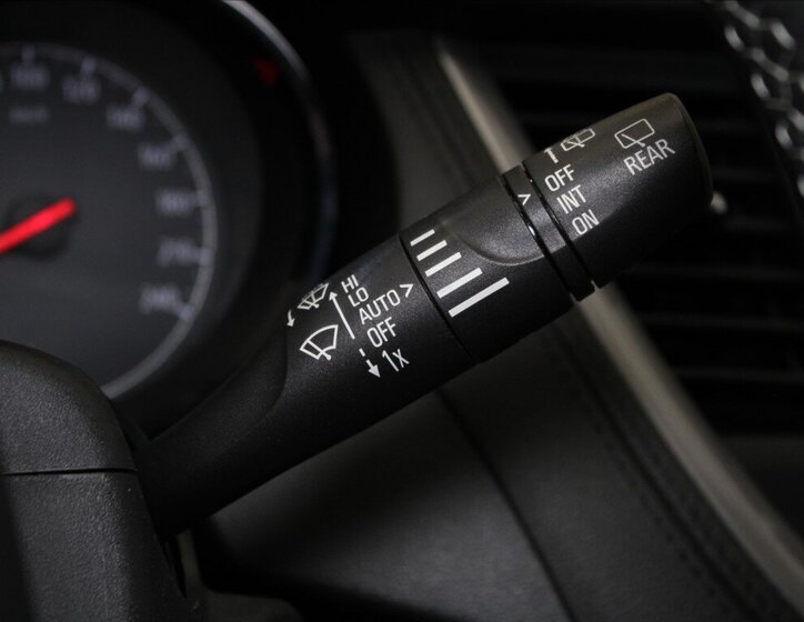 Opel Grandland X SUV / Terénní 1,2 l 96 kw