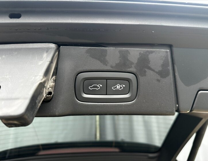 Volvo V90 Kombi 2,0 l 186 kw