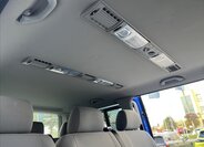 Volkswagen Caravelle MPV 2,5 l 96 kw