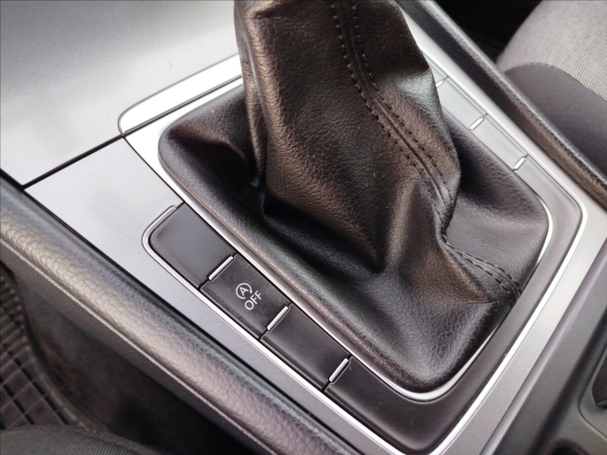 Volkswagen Golf Hatchback 1,4 l 90 kw