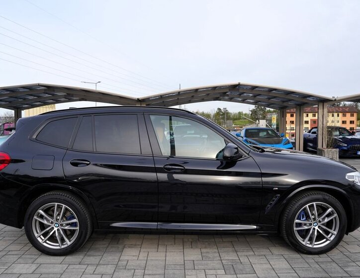 BMW X3 SUV / Terénní 3,0 l 195 kw