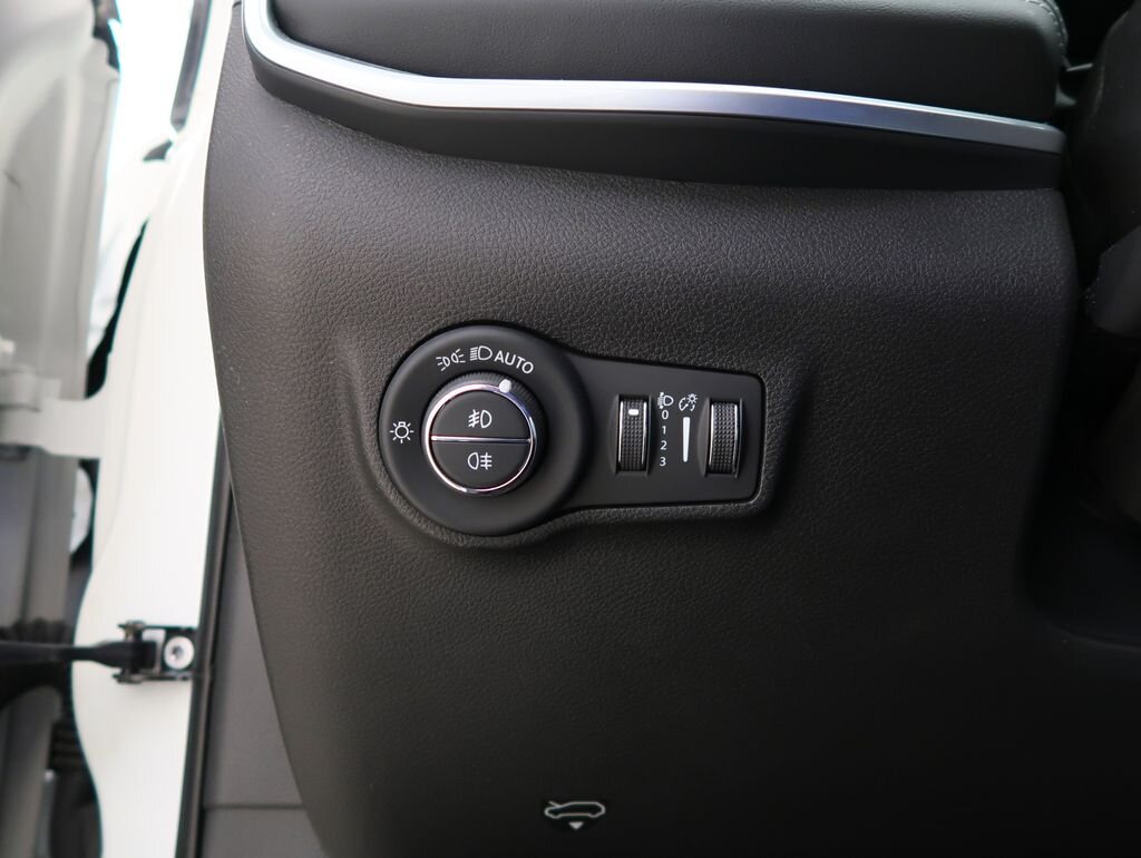 Jeep Compass SUV / Terénní 1,6 l 96 kw