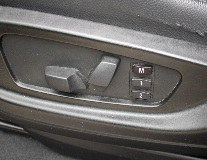 BMW X5 SUV 3,0 l 180 kw