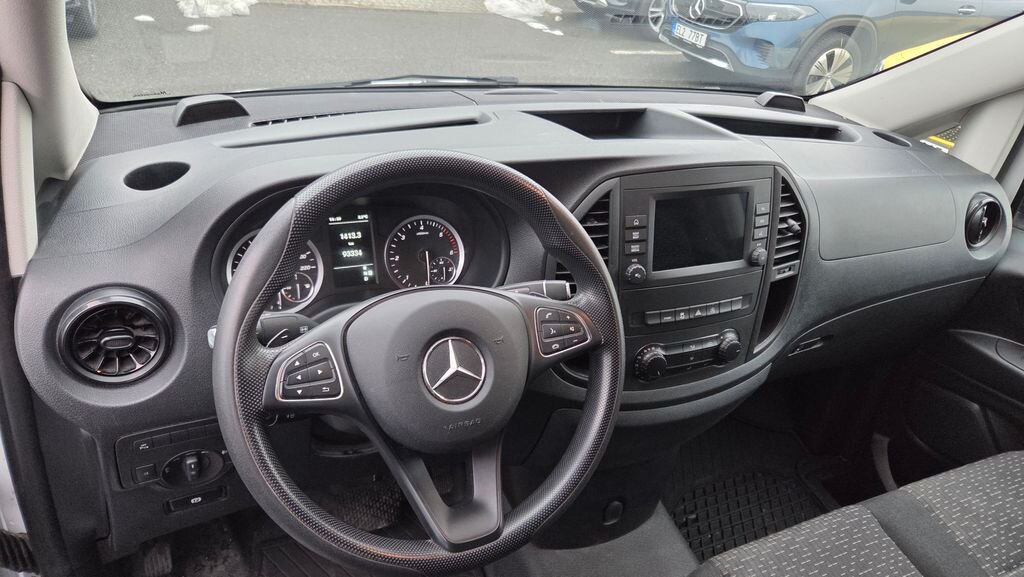 Mercedes-Benz Vito Skříň 2,0 l 120 kw