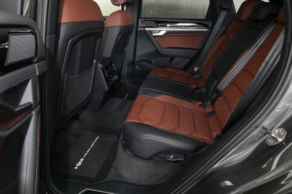 Volkswagen Touareg SUV / Terénní 3,0 l 210 kw