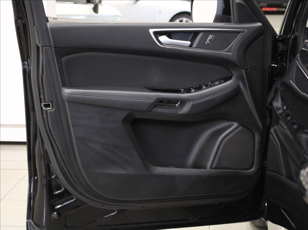 Ford S-MAX MPV 2,0 l 140 kw