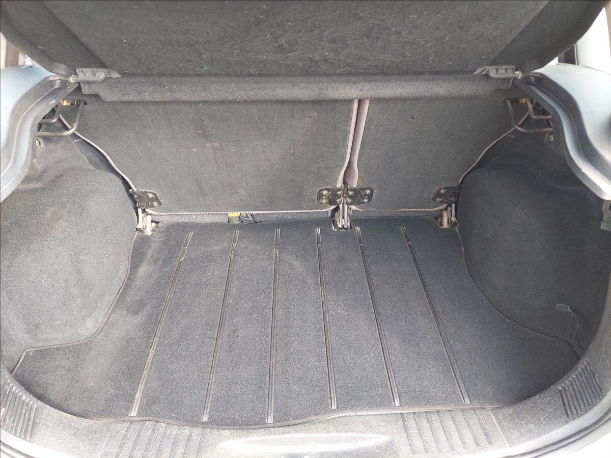 Ford Fusion Hatchback 1,4 l 59 kw