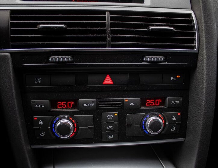 Audi A6 Sedan 3,0 l 176 kw