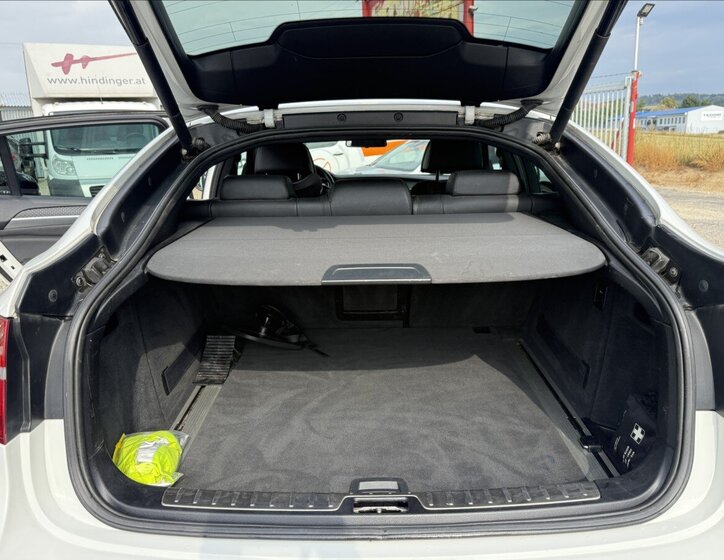 BMW X6 SUV / Terénní 3,0 l 180 kw