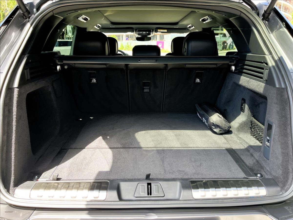 Land Rover Range Rover Sport SUV / Terénní 3,0 l 221 kw