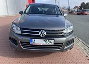 Volkswagen Touareg SUV 3,0 l 176 kw