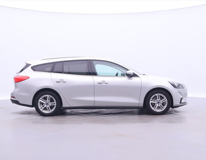 Ford Focus Kombi 999,0 92 kw