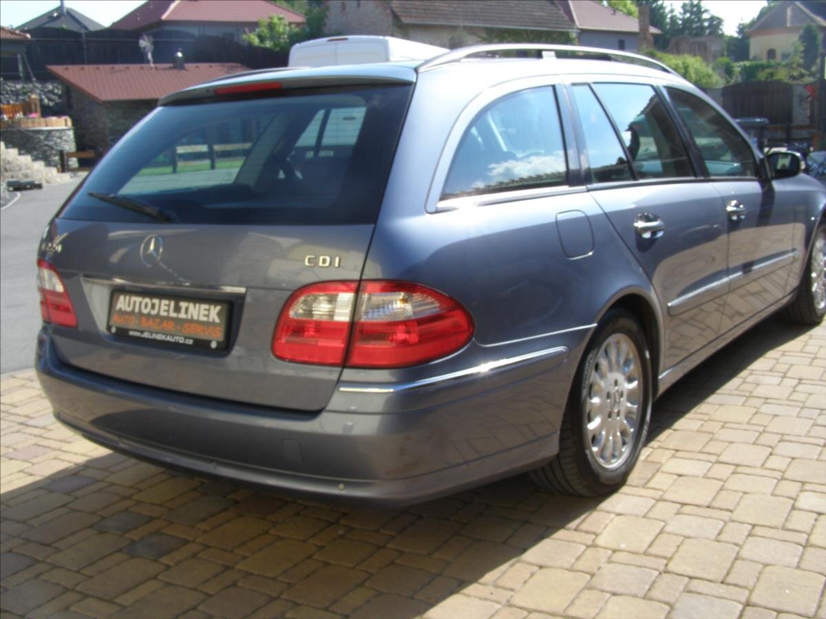 Mercedes-Benz Třídy E Kombi 2,1 l 110 kw