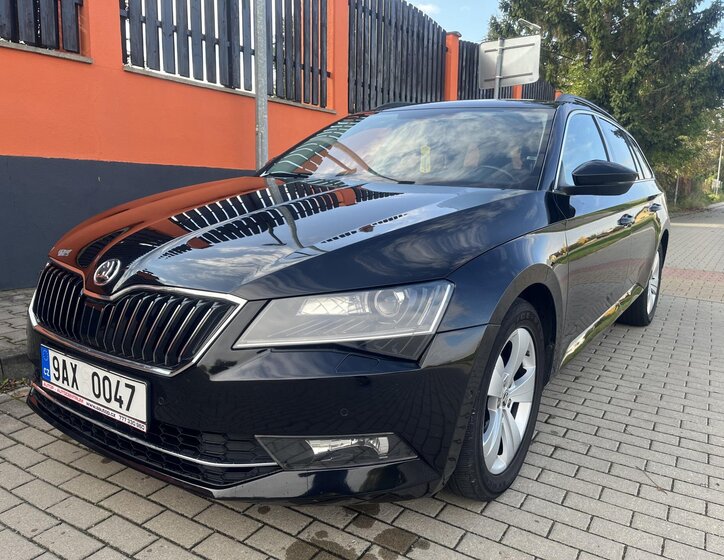 Škoda Superb Kombi 2,0 l 110 kw