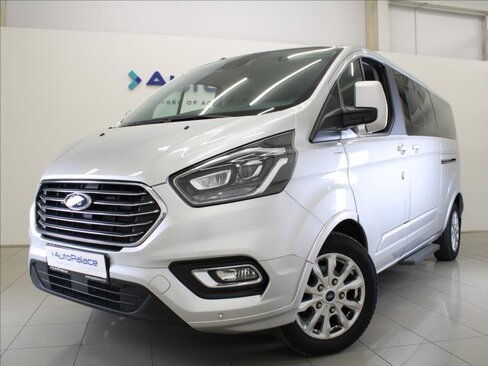Ford Tourneo Custom MPV 2,0 l 136 kw