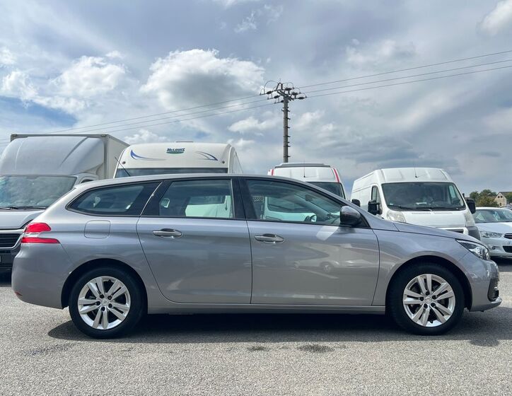 Peugeot 308 21