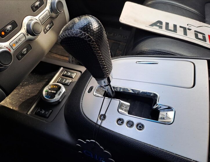 Nissan Murano SUV / Terénní 2,5 l 140 kw