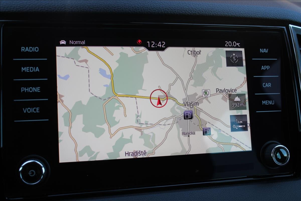 Škoda Karoq SUV / Terénní 1,5 l 110 kw