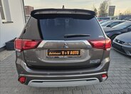 Mitsubishi Outlander 7