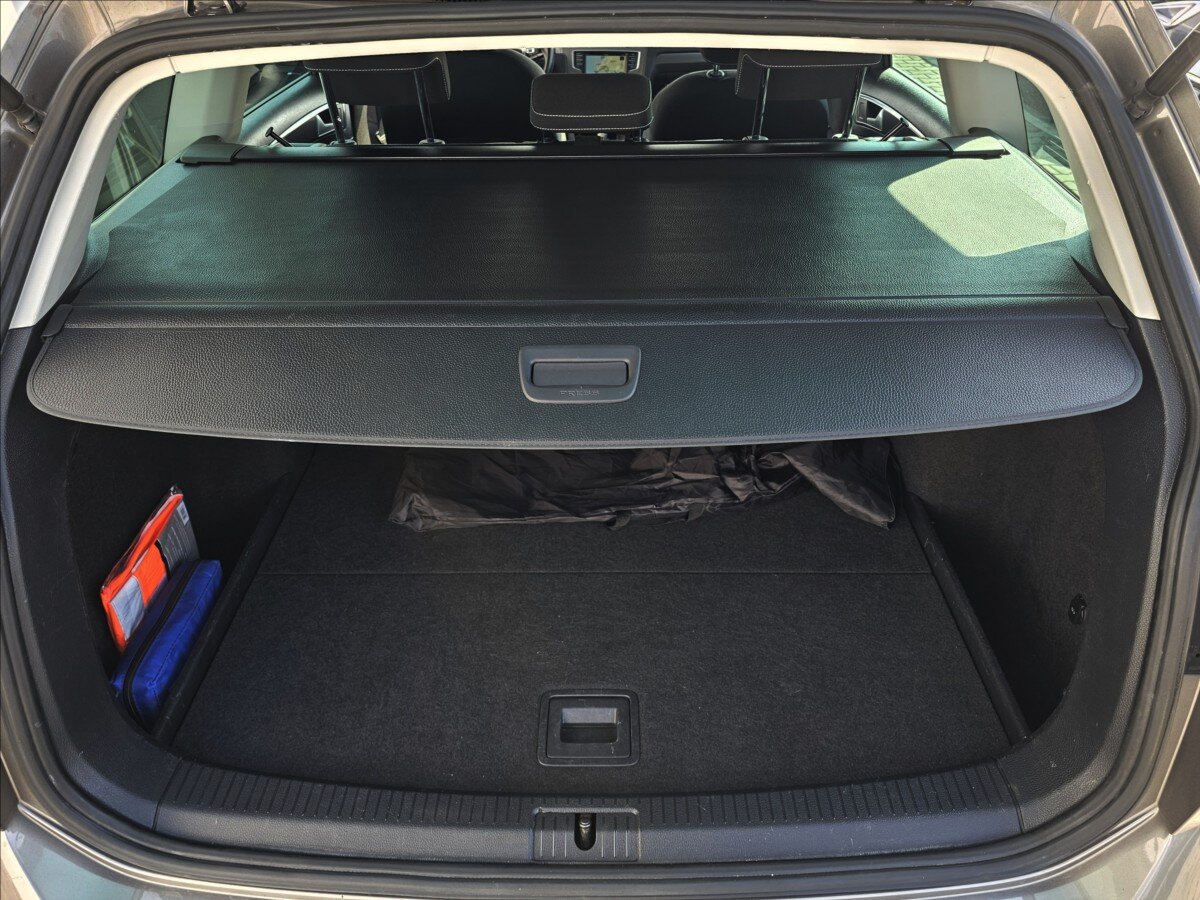 Volkswagen Golf Kombi 1,4 l 92 kw