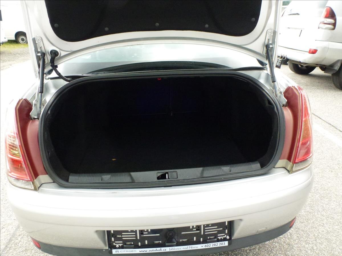 Citroën C4 Sedan / Limuzína 1,6 l 80 kw