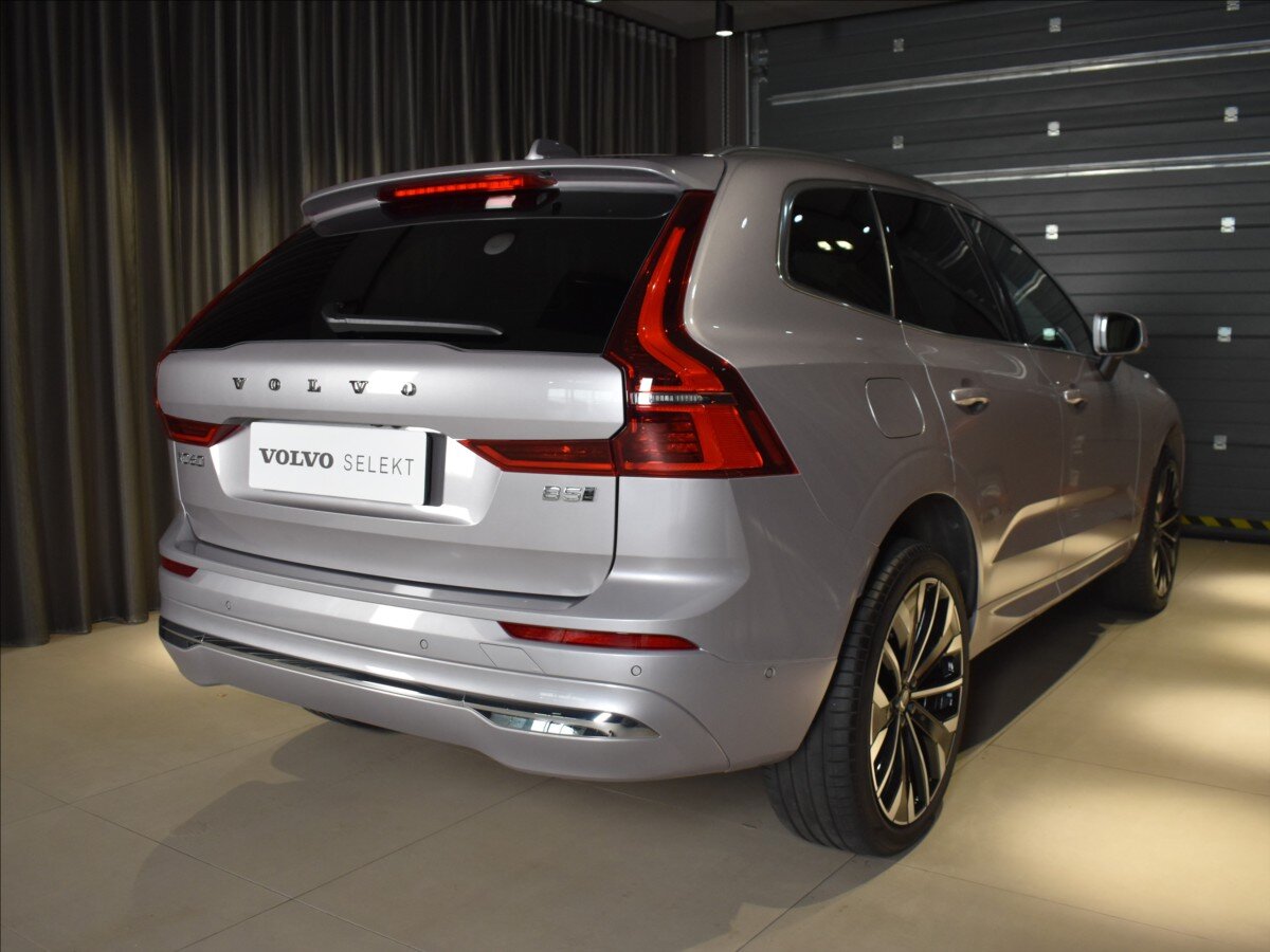 Volvo XC60 SUV / Terénní 2,0 l 184 kw