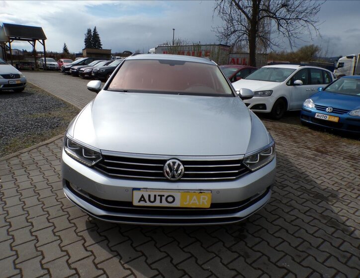 Volkswagen Passat Kombi 2,0 l 110 kw