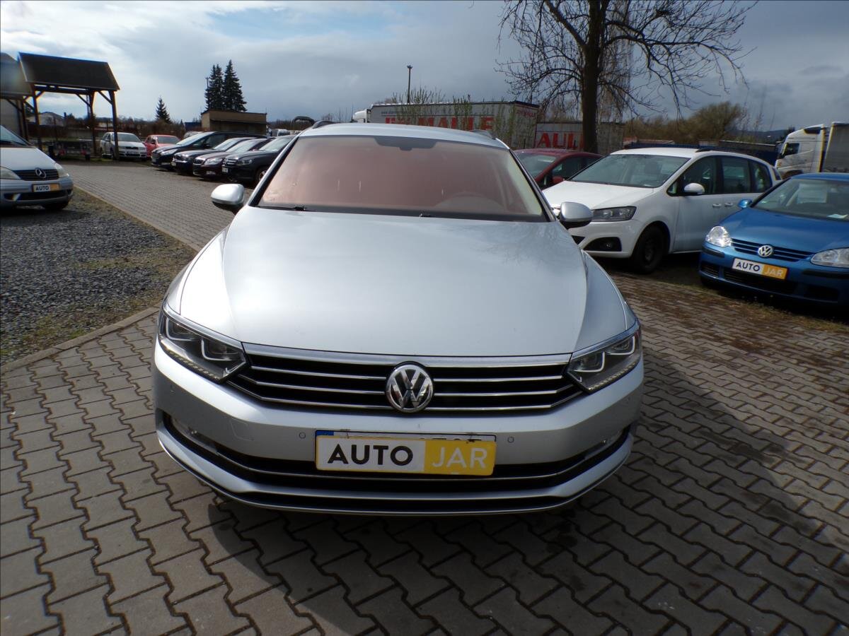 Volkswagen Passat Kombi 2,0 l 110 kw