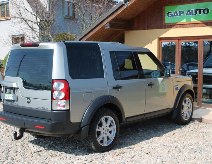 Land Rover Discovery SUV / Terénní 3,0 l 155 kw