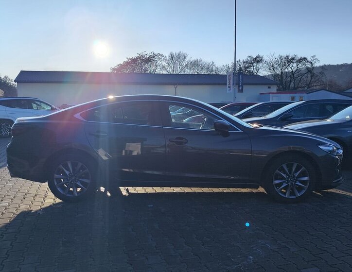 Mazda 6 Sedan 2,0 l 121 kw