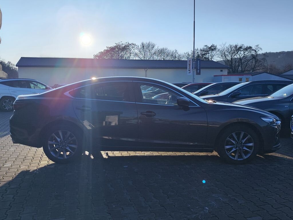Mazda 6 Sedan 2,0 l 121 kw