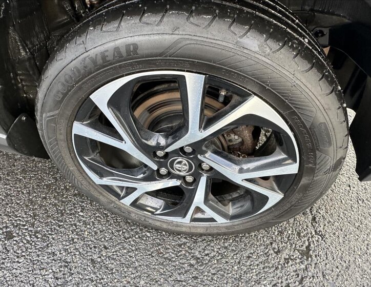 Toyota C-HR Hatchback 1,2 l 86 kw