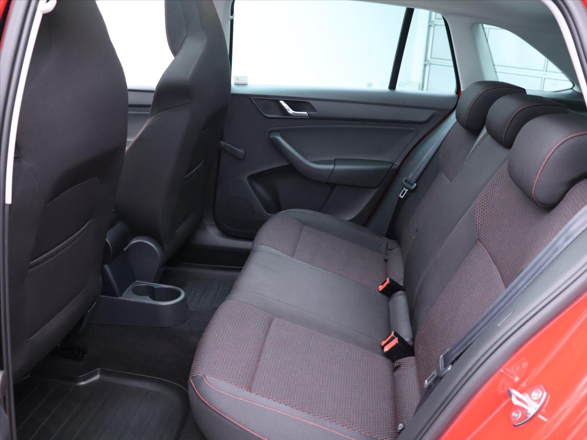 Škoda Rapid Hatchback 1,2 l 77 kw