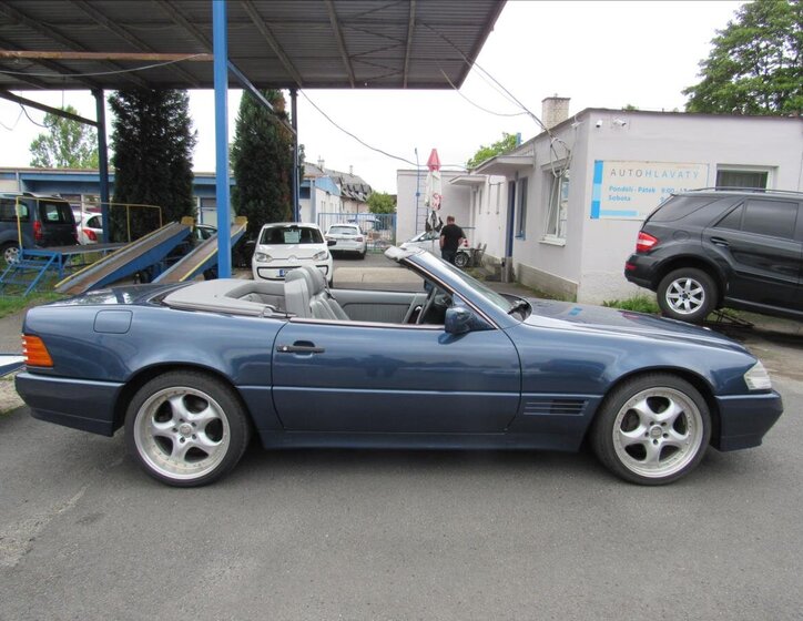 Mercedes-Benz SL Kabriolet 3,2 l 170 kw
