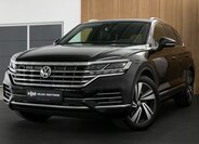 Volkswagen Touareg 3