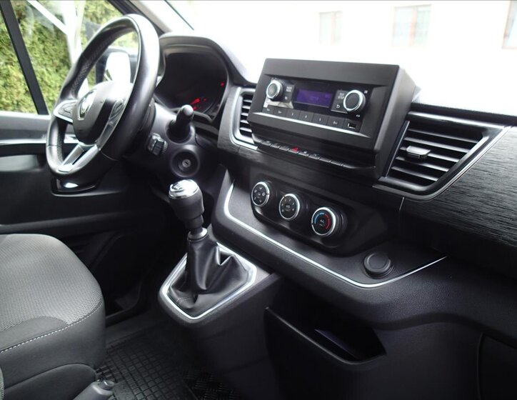 Renault Trafic VAN / Minibus 2,0 l 110 kw