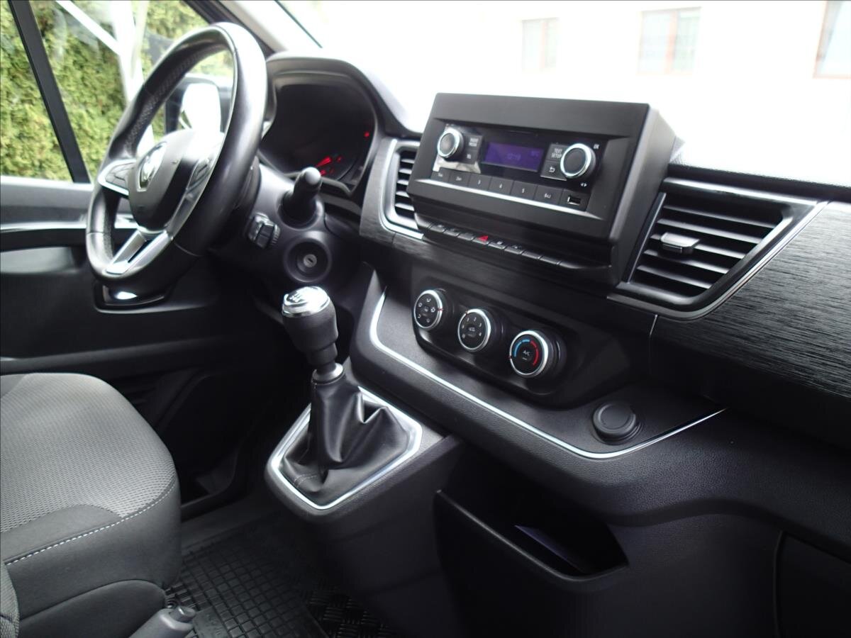 Renault Trafic VAN / Minibus 2,0 l 110 kw