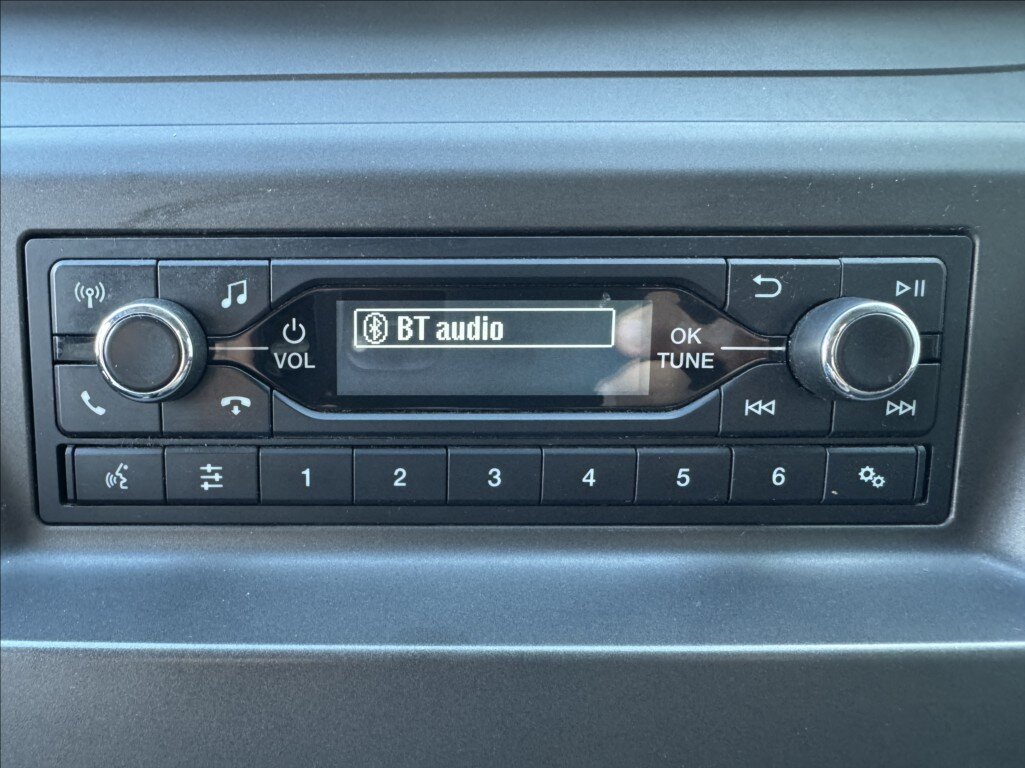 Ford Transit Custom Skříň 2,0 l 77 kw