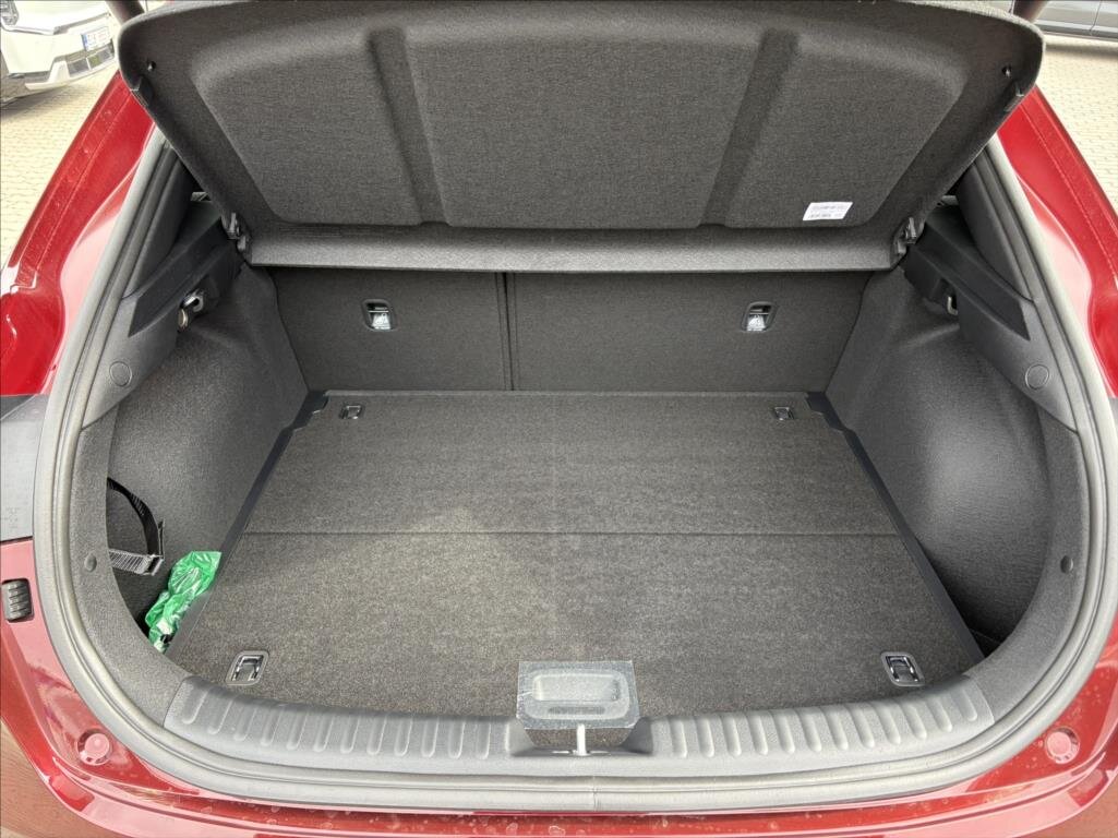 KIA XCeed SUV / Terénní 2,0 l 110 kw