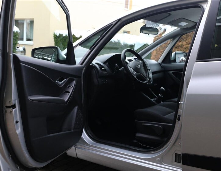 Hyundai ix20 Kombi 1,4 l 66 kw